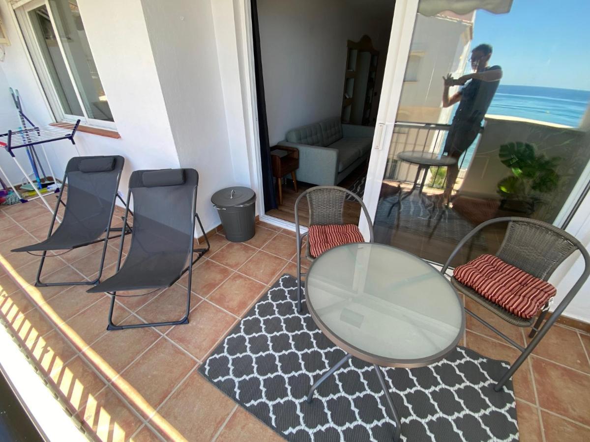Nerja Sea View Front Line Appartment Torrecila 4P Max 외부 사진